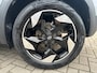 Renault Captur 1.3 mild hybrid 160 techno EDC AUTOMAAT / GROOT SCHERM / STOEL EN STUURVERWARMING / CAMERA / VELE OPTIES