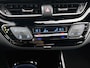 Toyota C-HR 1.8 Hybrid First Edition | Trekhaak | Stoelverwarming | Full map navigatie | Climate control |
