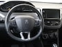 Peugeot 2008 1.2 PureTech Signature Navigatie | Erg lage km stand | Automaat