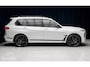 BMW X7 M60i xDrive, massage, pano, B&W, M-Sport Pro, trekh