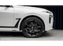 BMW X7 M60i xDrive, massage, pano, B&W, M-Sport Pro, trekh
