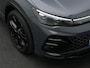 Volkswagen Tiguan 1.5 eHybrid 204 pk DSG R-Line Edition | Panoramadak | Trekhaak | Adaptive Cruise | Side Assist | Park Assist | 20 inch