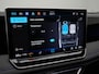 Volkswagen Tiguan 1.5 eHybrid 204 pk DSG R-Line Edition | Panoramadak | Trekhaak | Adaptive Cruise | Side Assist | Park Assist | 20 inch
