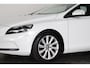 Volvo V40 1.6 T3 Momentum / Xenon / Navi / Cruisecontrol / Cam / Trekhaak