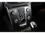 Volvo V40 1.6 T3 Momentum / Xenon / Navi / Cruisecontrol / Cam / Trekhaak