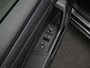 Volkswagen T-Roc 1.5 TSI 150 pk DSG Style | Trekhaak | Navigatie | Stoelverwarming | Parkeersensoren voor/achter