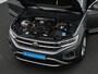 Volkswagen T-Roc 1.5 TSI 150 pk DSG Style | Trekhaak | Navigatie | Stoelverwarming | Parkeersensoren voor/achter