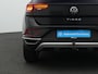 Volkswagen T-Roc 1.5 TSI 150 pk DSG Style | Trekhaak | Navigatie | Stoelverwarming | Parkeersensoren voor/achter | Adaptive Cruise