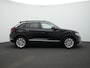 Volkswagen T-Roc 1.5 TSI 150 pk DSG Style | Trekhaak | Navigatie | Stoelverwarming | Parkeersensoren voor/achter | Adaptive Cruise
