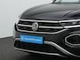 Volkswagen T-Roc 1.5 TSI 150 pk DSG Style | Trekhaak | Navigatie | Stoelverwarming | Parkeersensoren voor/achter | Adaptive Cruise