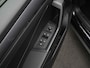 Volkswagen T-Roc 1.5 TSI 150 pk DSG Style | Trekhaak | Navigatie | Stoelverwarming | Parkeersensoren voor/achter | Adaptive Cruise
