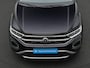 Volkswagen T-Roc 1.5 TSI 150 pk DSG Style | Trekhaak | Navigatie | Stoelverwarming | Parkeersensoren voor/achter | Adaptive Cruise