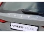 Volvo V60 T6 Plug-in hybrid AWD Plus Dark | Rondomzicht Camera | Semi Electrische trekhaak | Electronic Climate Control | Adaptieve Cruise Control | Parkeersensoren | Rijstrooksensor Met Correctie | Navigatiesysteem | Verwarmbare Voorstoelen | Verwarmbaar Stuurwiel | Keyless Entry |