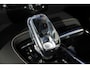 Volvo V60 T6 Plug-in hybrid AWD Plus Dark | Rondomzicht Camera | Semi Electrische trekhaak | Electronic Climate Control | Adaptieve Cruise Control | Parkeersensoren | Rijstrooksensor Met Correctie | Navigatiesysteem | Verwarmbare Voorstoelen | Verwarmbaar Stuurwiel | Keyless Entry |