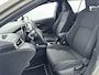 Toyota Corolla Touring Sports 1.8 Hybrid Active Limited | Navi | Stoelverwarming | Metaallak | Lichtmetalen Velgen |