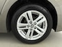 Toyota Corolla Touring Sports 1.8 Hybrid Active Limited | Navi | Stoelverwarming | Metaallak | Lichtmetalen Velgen |