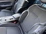 Renault Megane E-Tech Estate 1.6 Plug-In Hybrid 160 Techno / Dealer onderhouden / EAER 51 km / Navigatie / HUD / Stuur- en stoelverwarming / Apple Carplay Android / 17" LM wielen / Camera / Parkeerassistent /