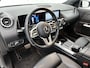 Mercedes-Benz GLA 200 Automaat Luxury Line | Trekhaak | Parkeer Pakket | Stoelverwarming | Spiegel pakket |  High-performance led-koplampen | Inclusief 24 maanden Mercedes-Benz Certified garantie voor Europa.