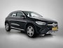 Mercedes-Benz GLA 200 Automaat Luxury Line | Trekhaak | Parkeer Pakket | Stoelverwarming | Spiegel pakket |  High-performance led-koplampen | Inclusief 24 maanden Mercedes-Benz Certified garantie voor Europa.
