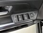 Mercedes-Benz GLA 200 Automaat Luxury Line | Trekhaak | Parkeer Pakket | Stoelverwarming | Spiegel pakket |  High-performance led-koplampen | Inclusief 24 maanden Mercedes-Benz Certified garantie voor Europa.