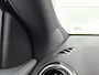 Mercedes-Benz GLA 200 Automaat Luxury Line | Trekhaak | Parkeer Pakket | Stoelverwarming | Spiegel pakket |  High-performance led-koplampen | Inclusief 24 maanden Mercedes-Benz Certified garantie voor Europa.