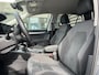Volkswagen Golf 1.5 TSI 130 pk Life Business | Trekhaak | Led koplampen | Cruise controle adaptief | Dodehoek detectie | Parkeersensoren | Stoel verwarming |