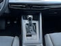Volkswagen Golf 1.5 TSI 130 pk Life Business | Trekhaak | Led koplampen | Cruise controle adaptief | Dodehoek detectie | Parkeersensoren | Stoel verwarming |