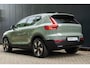 Volvo EX40 Single Motor Extended Range Plus 82 kWh | Adaptieve Cruise Control| Blind Spot| Parkeer Camera| Park Assist voor en Achter|19"Lichtmetalen velgen| Semi elektrische Trekhaak| Warmte pomp | Dawn Interieur |