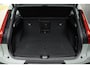 Volvo EX40 Single Motor Extended Range Plus 82 kWh | Adaptieve Cruise Control| Blind Spot| Parkeer Camera| Park Assist voor en Achter|19"Lichtmetalen velgen| Semi elektrische Trekhaak| Warmte pomp | Dawn Interieur |