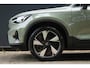 Volvo EX40 Single Motor Extended Range Plus 82 kWh | Adaptieve Cruise Control| Blind Spot| Parkeer Camera| Park Assist voor en Achter|19"Lichtmetalen velgen| Semi elektrische Trekhaak| Warmte pomp | Dawn Interieur |