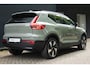 Volvo EX40 Single Motor Extended Range Plus 82 kWh | Adaptieve Cruise Control| Blind Spot| Parkeer Camera| Park Assist voor en Achter|19"Lichtmetalen velgen| Semi elektrische Trekhaak| Warmte pomp | Dawn Interieur |