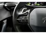 Peugeot 2008 automaat 1.2 PureTech Blue Lease Allure wit