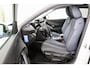 Peugeot 2008 1.2 PureTech Blue Lease Allure wit