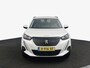 Peugeot 2008 automaat 1.2 PureTech Blue Lease Allure wit