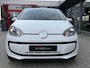 Volkswagen Up! 1.0 MOVE UP! 5 DEURS *!* AIRCO/ NAVIGATIE/ 91 DKM *!*