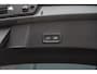Volvo XC40 2.0 B4 Plus Dark | Stuur & Stoelverwarming | Pilot Assist | Elektrische Achterklep | Elektrische Stoelen | Google Services | Harman Kardon |