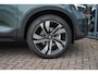Volvo XC40 2.0 B4 Plus Dark | Stuur & Stoelverwarming | Pilot Assist | Elektrische Achterklep | Elektrische Stoelen | Google Services | Harman Kardon |