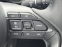 Toyota Yaris 1.5 Hybrid LAUNCH EDITION TREKHAAK HEAD-UP NAVI PARK-SENSOREN STOELVERW BLIND SPOT 17'' LM-VELGEN CAMERA AD-CRUISE KEYLESS PRIVACY GLASS