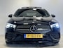Mercedes-Benz CLA 200 Business Solution AMG | Navigatie | LM Velgen 18" | Voorstoelen Verwarmd | Elektrisch Glazen Panoramadak | PDC Voor en Achter + Achteruitrijcamera |