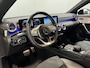 Mercedes-Benz CLA 200 Business Solution AMG | Navigatie | LM Velgen 18" | Voorstoelen Verwarmd | Elektrisch Glazen Panoramadak | PDC Voor en Achter + Achteruitrijcamera |