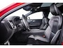 Volvo S60 2.0 T5 Intro Edition Panoramadak - Head up - elektrisch verstelbare/verwarmde stoelen - Standverwarming - Stuurwielverwarming - Harman Kardon - Verwarmbare voorruit - 4 Zone Electronic Climate Control -