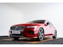 Volvo S60 2.0 T5 Intro Edition Panoramadak - Head up - elektrisch verstelbare/verwarmde stoelen - Standverwarming - Stuurwielverwarming - Harman Kardon - Verwarmbare voorruit - 4 Zone Electronic Climate Control -