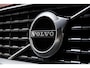 Volvo S60 2.0 T5 Intro Edition Panoramadak - Head up - elektrisch verstelbare/verwarmde stoelen - Standverwarming - Stuurwielverwarming - Harman Kardon - Verwarmbare voorruit - 4 Zone Electronic Climate Control -