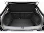 Volkswagen T-Roc 1.5 TSI 150 pk DSG Life | Trekhaak | Stoelverwarming | Carplay | Parkeersensoren voor/achter | Adaptive Cruise