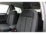 Volkswagen T-Roc 1.5 TSI 150 pk DSG Life | Trekhaak | Stoelverwarming | Carplay | Parkeersensoren voor/achter | Adaptive Cruise