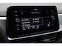 Volkswagen T-Roc 1.5 TSI 150 pk DSG Life | Trekhaak | Stoelverwarming | Carplay | Parkeersensoren voor/achter | Adaptive Cruise