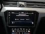 Volkswagen Passat Variant 1.5 TSI 150pk DSG R-Line Business + Camera Stoelverwarming Virtual Cockpit DAB+