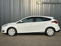 Ford Focus 1.0 Turbo 100pk 5-deurs Lease Edition I Navigatie I Parkeersensoren I Airco I NL Auto 2e Eigenaar I