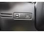 Volvo XC40 T3 Automaat R-Design | Adapt. Cruise | El. Trekhaak | Park assist V+A | Draadloze telefoonlader