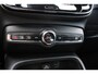 Volvo XC40 T3 Automaat R-Design | Adapt. Cruise | El. Trekhaak | Park assist V+A | Draadloze telefoonlader